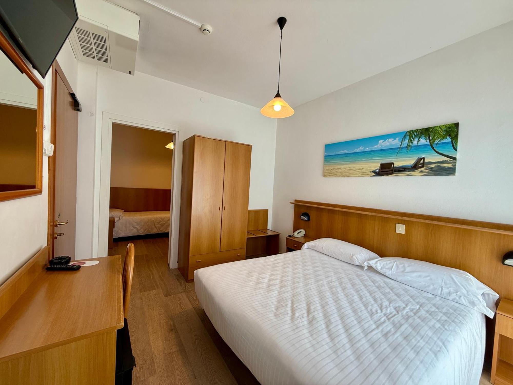 Palme Park & Included Hotel